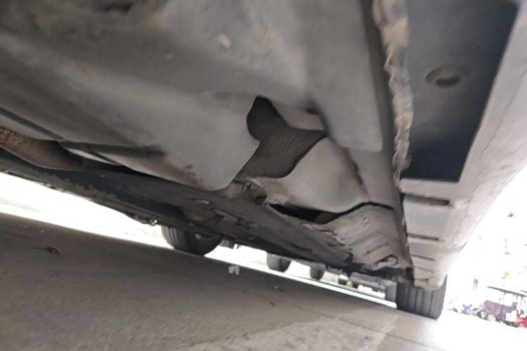 Used Ford Mondeo 2013 2.0L GTDi240 Luxury Sport Model Chassis Rear Right