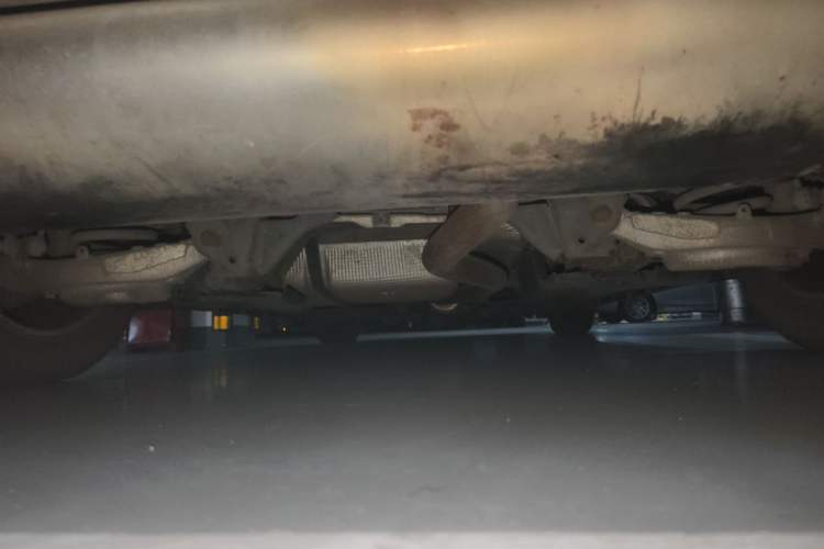 Used Ford Mondeo 2013 2.0L GTDi 200 Fashion Edition Chassis Rear