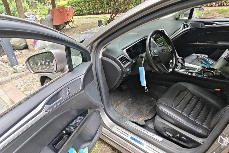 Used Ford Mondeo 2013 1.5L GTDi180 Fashion Edition Driver Seat