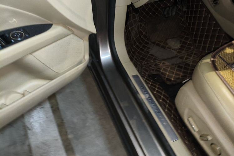 Used Ford Mondeo 2013 2.0L GTDi 200 Luxury Model Driver Seat