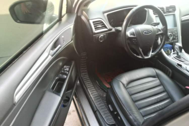 Used Ford Mondeo 2013 1.5L GTDi180 Fashion Edition Driver Seat