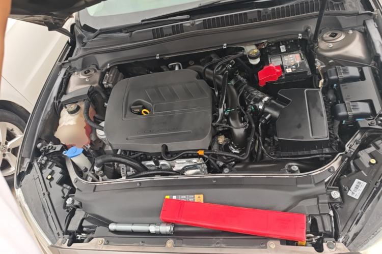 Used Ford Mondeo 2013 1.5L GTDi180 Fashion Edition Engine Bay