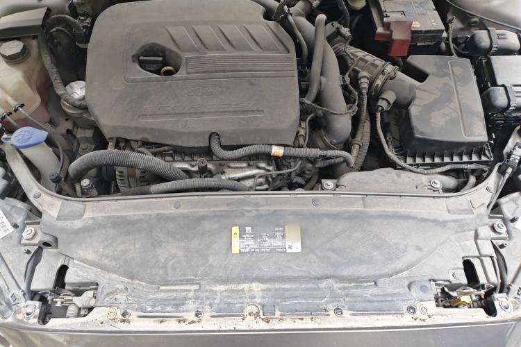 Used Ford Mondeo 2013 1.5L GTDi180 Fashion Edition Engine Bay