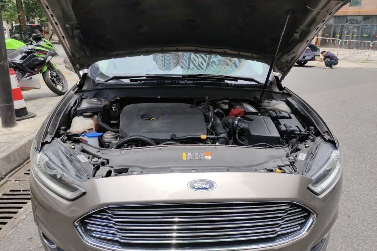 Used Ford Mondeo 2013 1.5L GTDi180 Fashion Edition Engine Bay