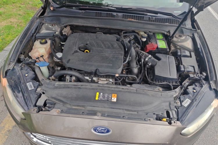 Used Ford Mondeo 2013 1.5L GTDi180 Fashion Edition Engine Bay