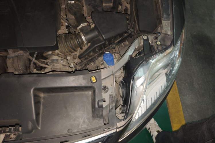 Used Ford Mondeo 2013 2.3L Fashion Edition Engine Bay Left