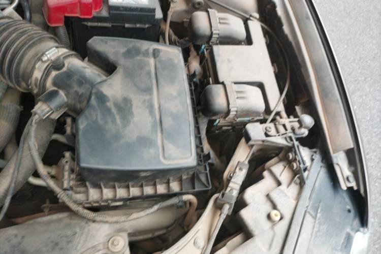 Used Ford Mondeo 2013 2.0L GTDi 200 Fashion Edition Engine Bay Left