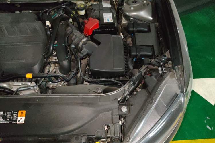 Used Ford Mondeo 2013 1.5L GTDi180 Fashion Edition Engine Bay Left