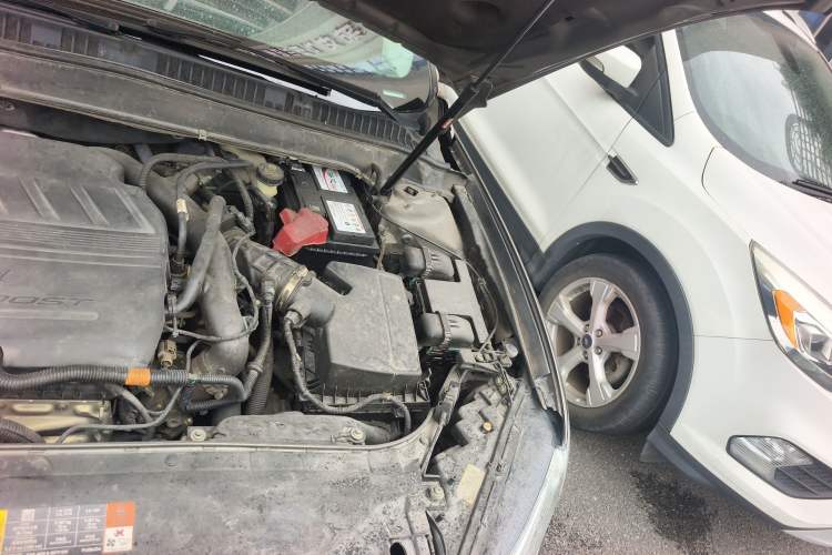 Used Ford Mondeo 2013 1.5L GTDi180 Fashion Edition Engine Bay Left