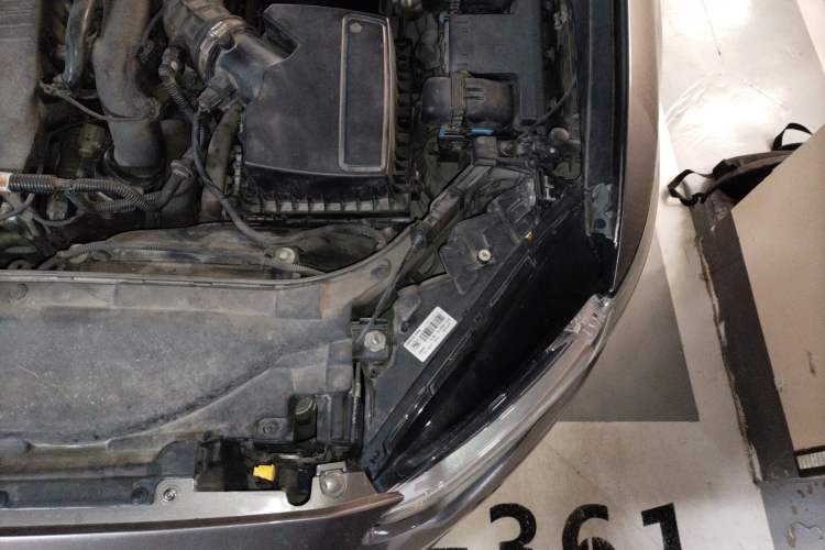 Used Ford Mondeo 2013 1.5L GTDi180 Fashion Edition Engine Bay Left