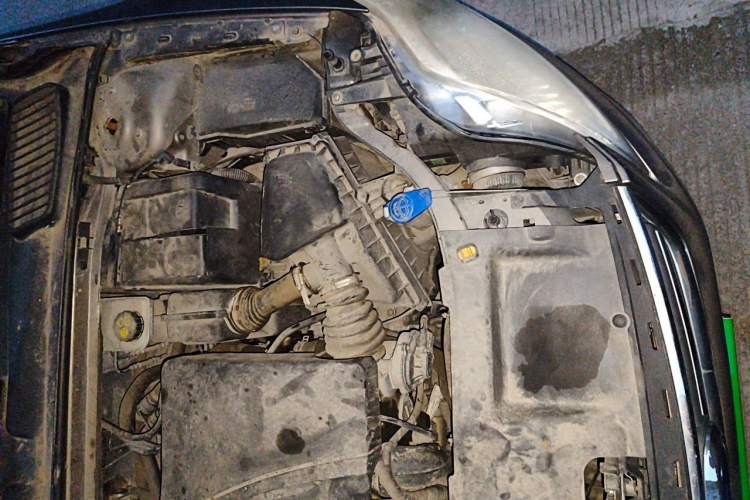 Used Ford Mondeo 2013 2.3L Fashion Edition Engine Bay Left