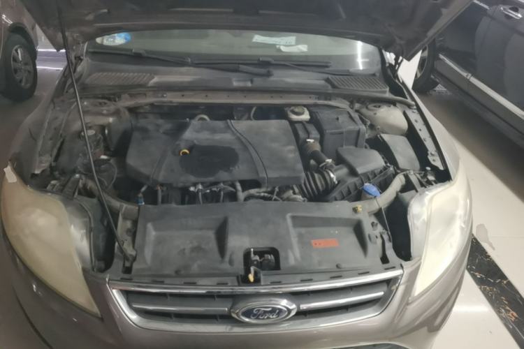 Used Ford Mondeo 2013 2.3L Fashion Edition Engine Bay