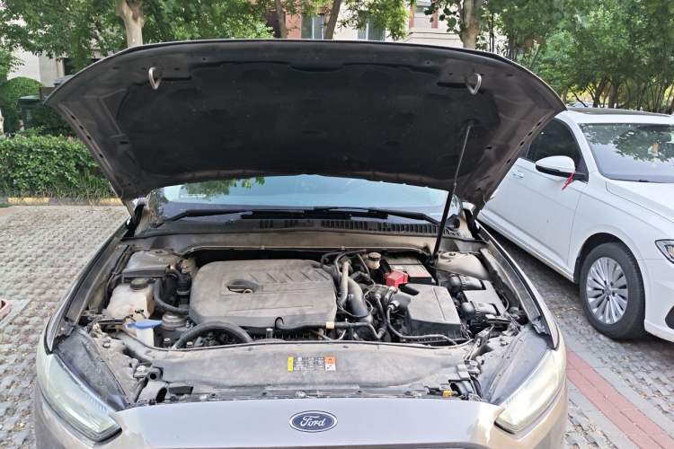 Used Ford Mondeo 2013 1.5L GTDi180 Fashion Edition Engine Bay