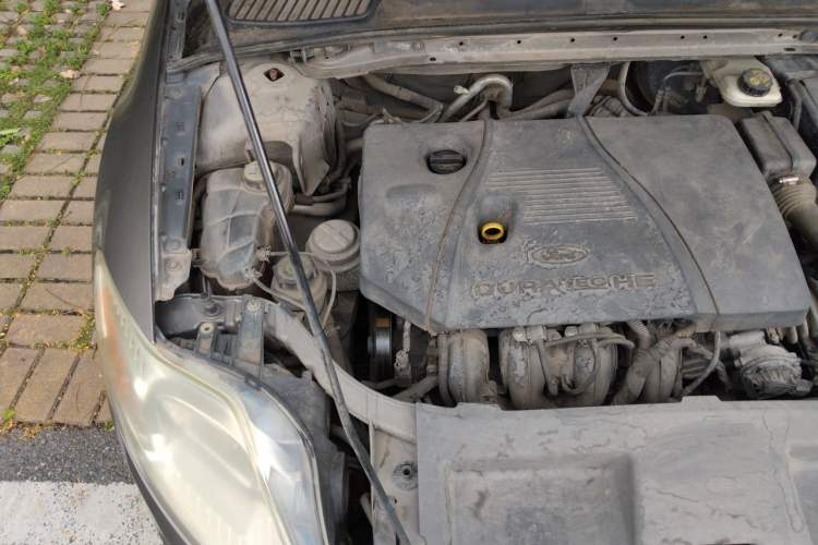 Used Ford Mondeo 2013 2.3L Fashion Edition Engine Bay Right