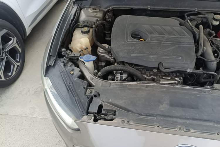 Used Ford Mondeo 2013 1.5L GTDi180 Fashion Edition Engine Bay Right
