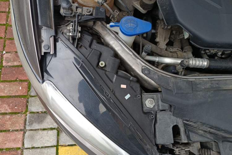 Used Ford Mondeo 2013 2.0L GTDi 200 Fashion Edition Engine Bay Right