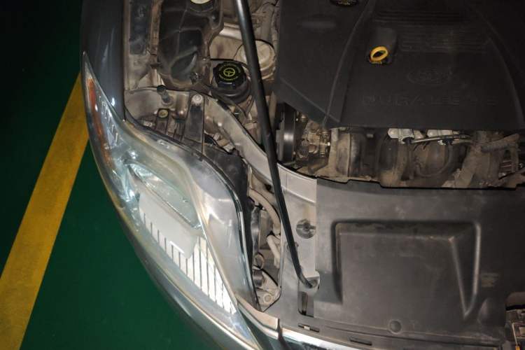 Used Ford Mondeo 2013 2.3L Fashion Edition Engine Bay Right