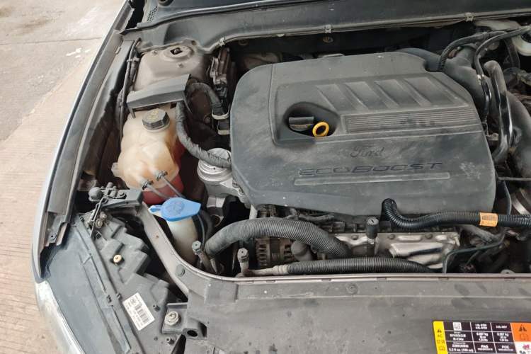 Used Ford Mondeo 2013 1.5L GTDi180 Fashion Edition Engine Bay Right