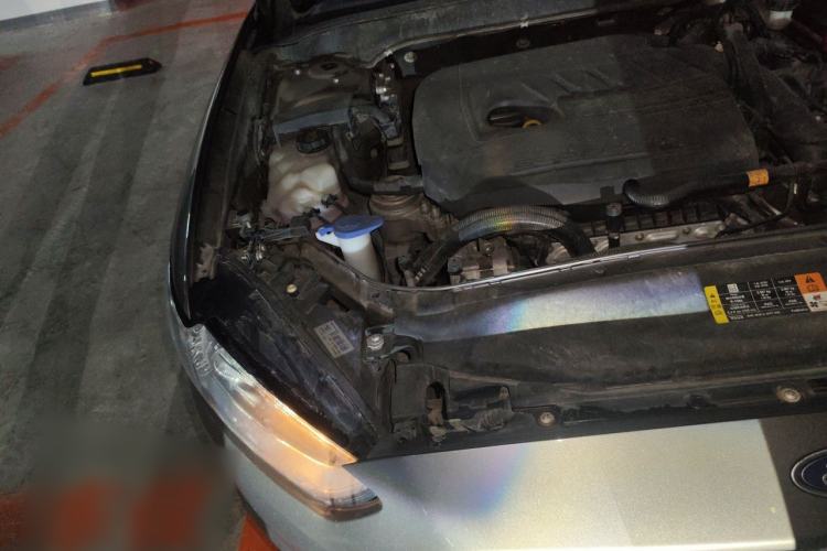 Used Ford Mondeo 2013 1.5L GTDi180 Fashion Edition Engine Bay Right