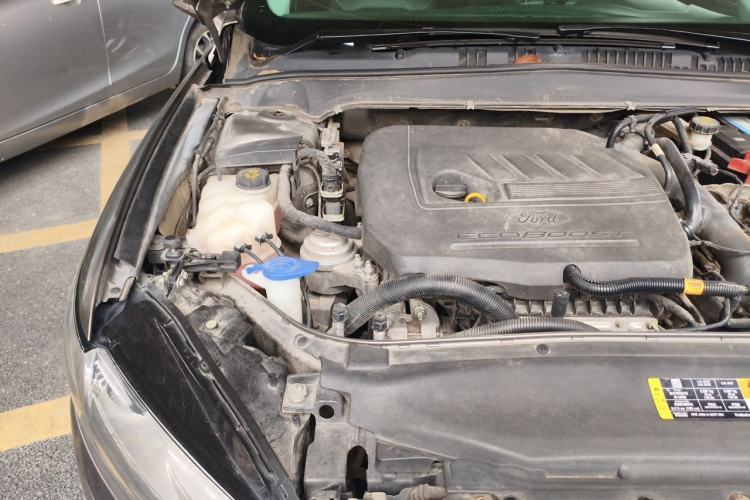 Used Ford Mondeo 2013 1.5L GTDi180 Fashion Edition Engine Bay Right