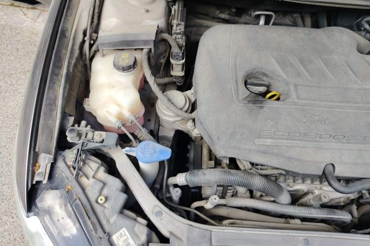 Used Ford Mondeo 2013 1.5L GTDi180 Fashion Edition Engine Bay Right