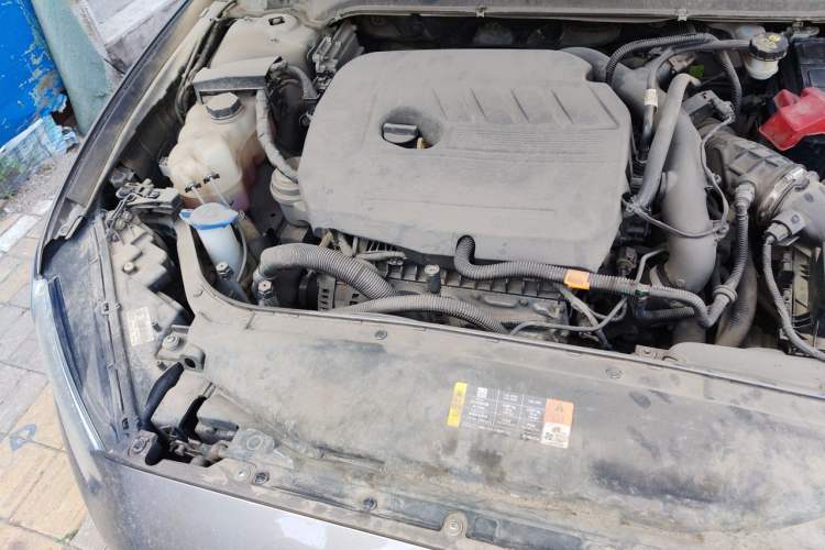 Used Ford Mondeo 2013 1.5L GTDi180 Fashion Edition Engine Bay Right