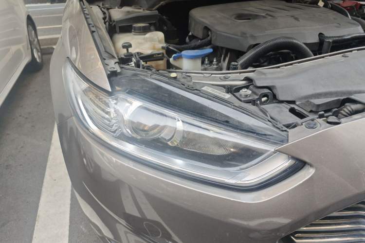 Used Ford Mondeo 2013 1.5L GTDi180 Fashion Edition Exterior 6