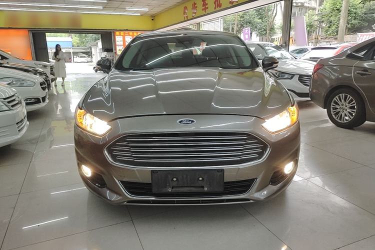Used Ford Mondeo 2013 2.0L GTDi 200 Fashion Edition Front