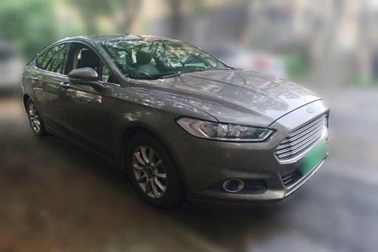 Used Ford Mondeo 2013 1.5L GTDi180 Comfort Model Front Right 45 Deg