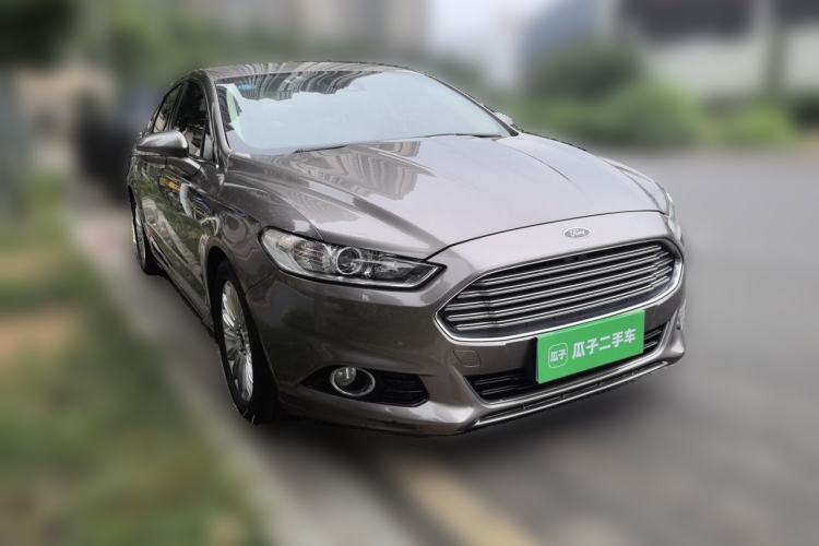 Used Ford Mondeo 2013 2.0L GTDi 200 Fashion Edition Front Right 45 Deg