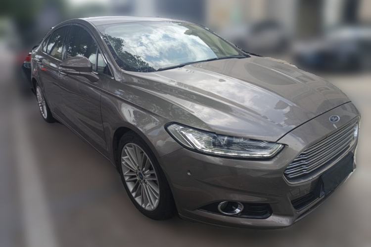 Used Ford Mondeo 2013 2.0L GTDi240 Ultimate Edition Front Right 45 Deg