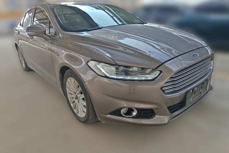 Used Ford Mondeo 2013 2.0L GTDi 200 Fashion Edition Front Right 45 Deg