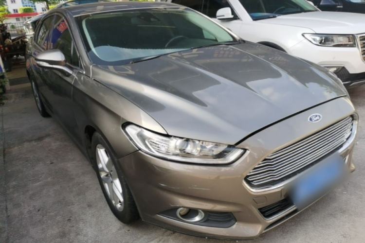 Used Ford Mondeo 2013 1.5L GTDi180 Fashion Edition Front Right 45 Deg