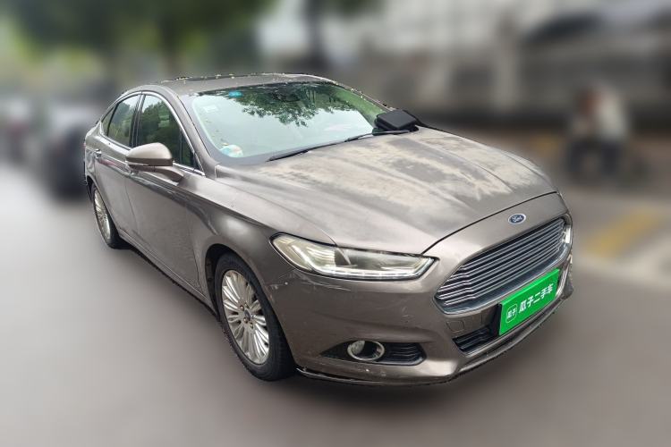 Used Ford Mondeo 2013 2.0L GTDi 200 Fashion Edition Front Right 45 Deg