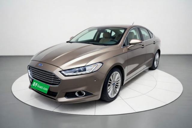 Ojetý Ford Mondeo 2013 2.0L GTDi240 Ultimate Edition