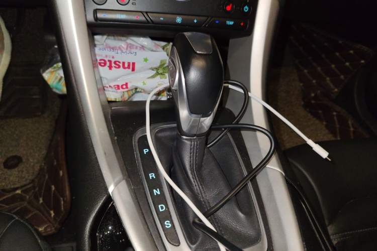 Used Ford Mondeo 2013 1.5L GTDi180 Fashion Edition Gear Lever