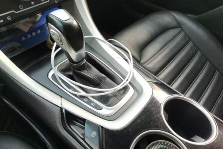 Used Ford Mondeo 2013 1.5L GTDi180 Fashion Edition Gear Lever