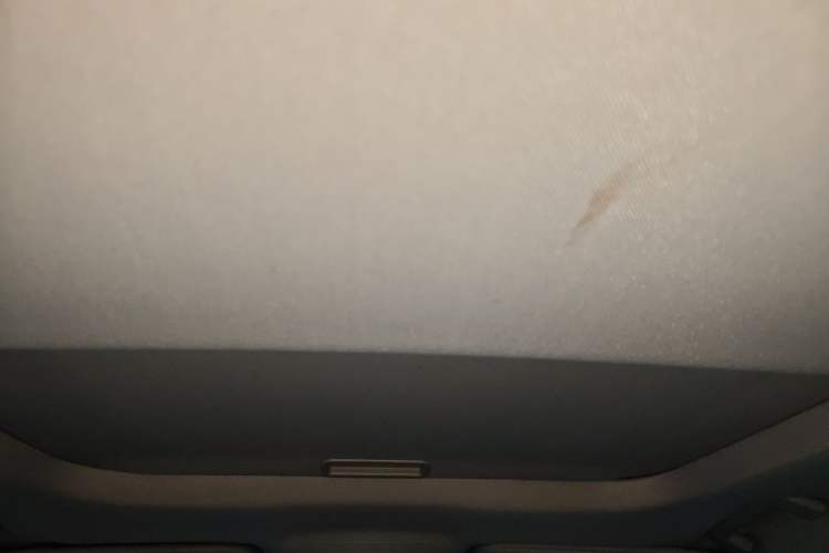 Used Ford Mondeo 2013 2.0L GTDi 200 Fashion Edition Headliner