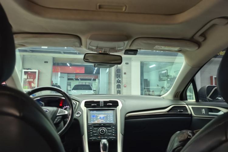 Used Ford Mondeo 2013 2.0L GTDi 200 Fashion Edition Headliner