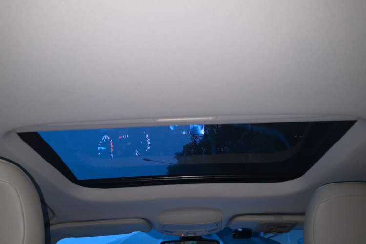 Used Ford Mondeo 2013 2.0L GTDi 200 Fashion Edition Headliner