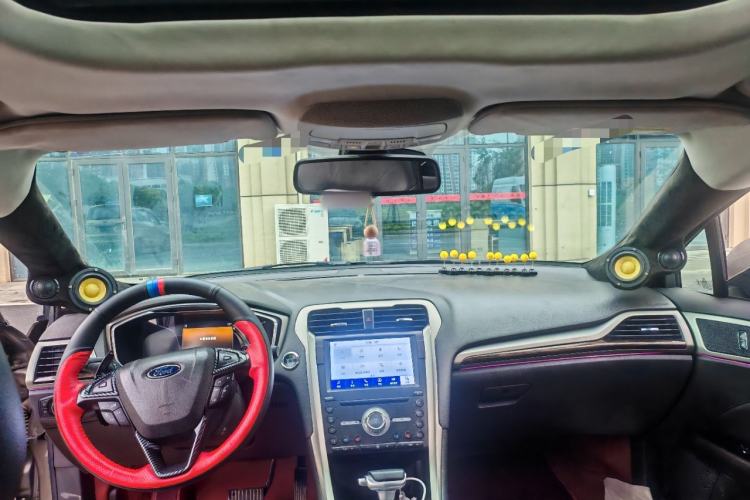 Used Ford Mondeo 2013 2.0L GTDi 200 Fashion Edition Headliner