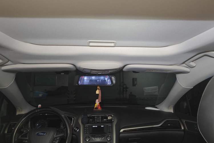 Used Ford Mondeo 2013 2.0L GTDi 200 Fashion Edition Headliner