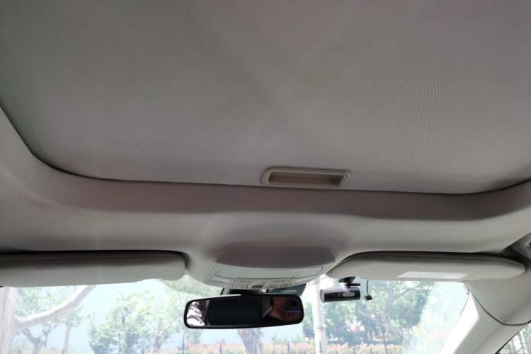 Used Ford Mondeo 2013 2.0L GTDi 200 Luxury Model Headliner
