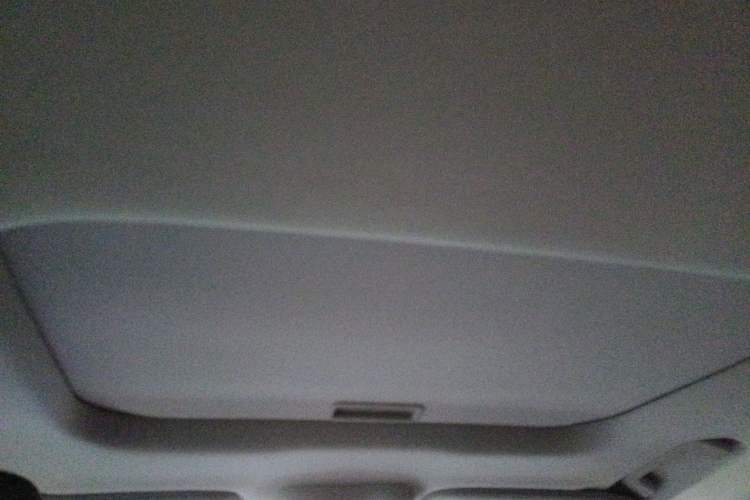 Used Ford Mondeo 2013 2.0L GTDi 200 Luxury Model Headliner