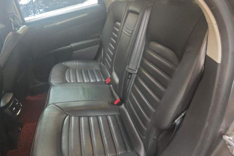 Used Ford Mondeo 2013 1.5L GTDi180 Fashion Edition Interior 4