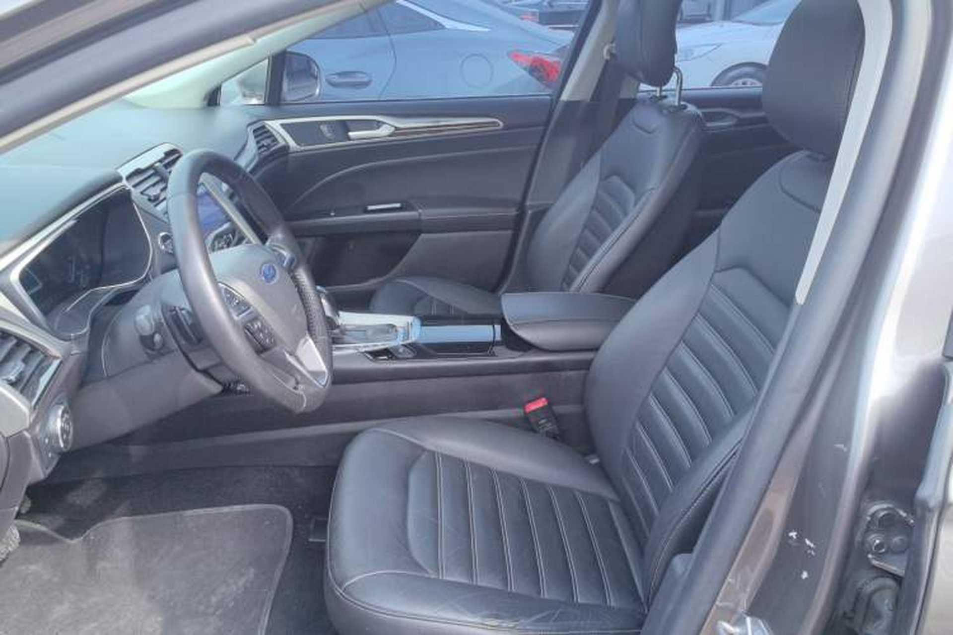 Used Ford Mondeo 2013 2.0L GTDi 200 Fashion Edition Left Front Seat