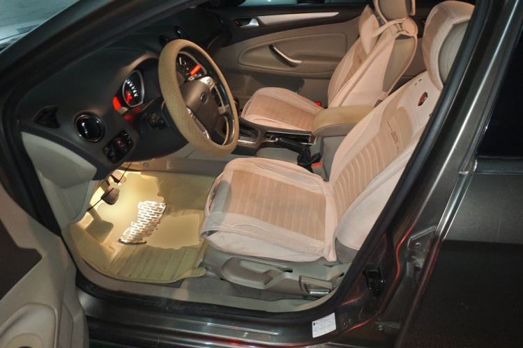 Used Ford Mondeo 2013 2.3L Fashion Edition Left Front Seat