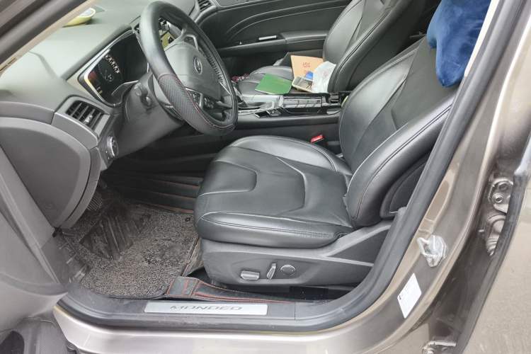 Used Ford Mondeo 2013 2.0L GTDi240 Luxury Sport Model Left Front Seat
