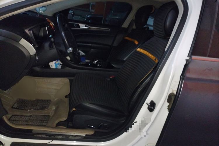 Used Ford Mondeo 2013 2.0L GTDi 200 Fashion Edition Left Front Seat
