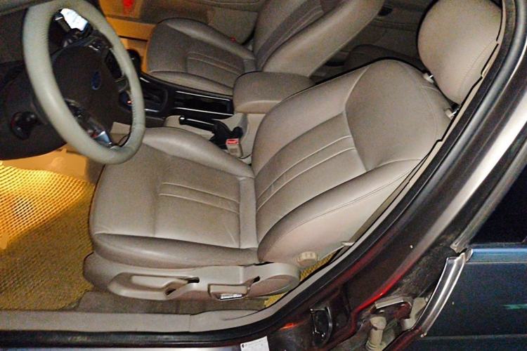 Used Ford Mondeo 2013 2.3L Fashion Edition Left Front Seat